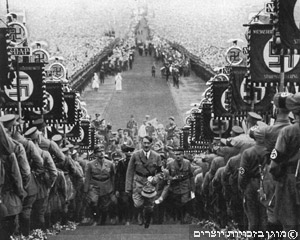 טקס לציון יום המפלגה הנאצית, גרמניה, 1935
