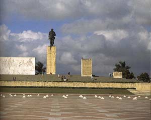 קברו של צ'ה גווארה בסנטה קלרה